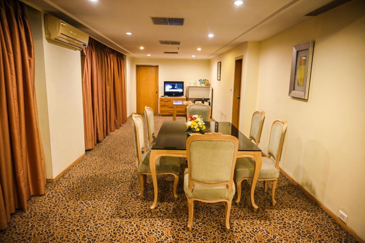 Katriya Hotel And Tower Hyderabad Exterior photo